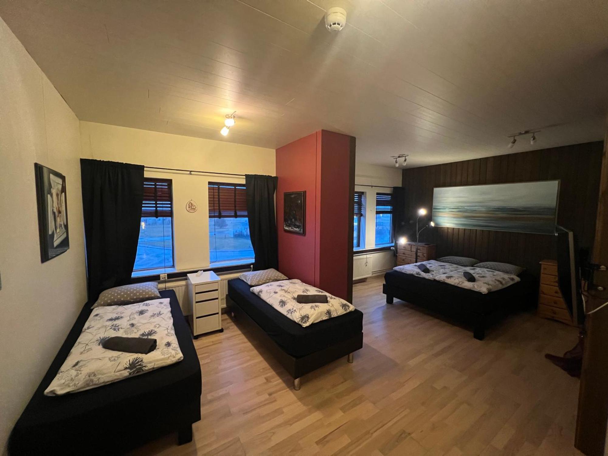 Art Hostel And Apartments Stokkseyri ภายนอก รูปภาพ