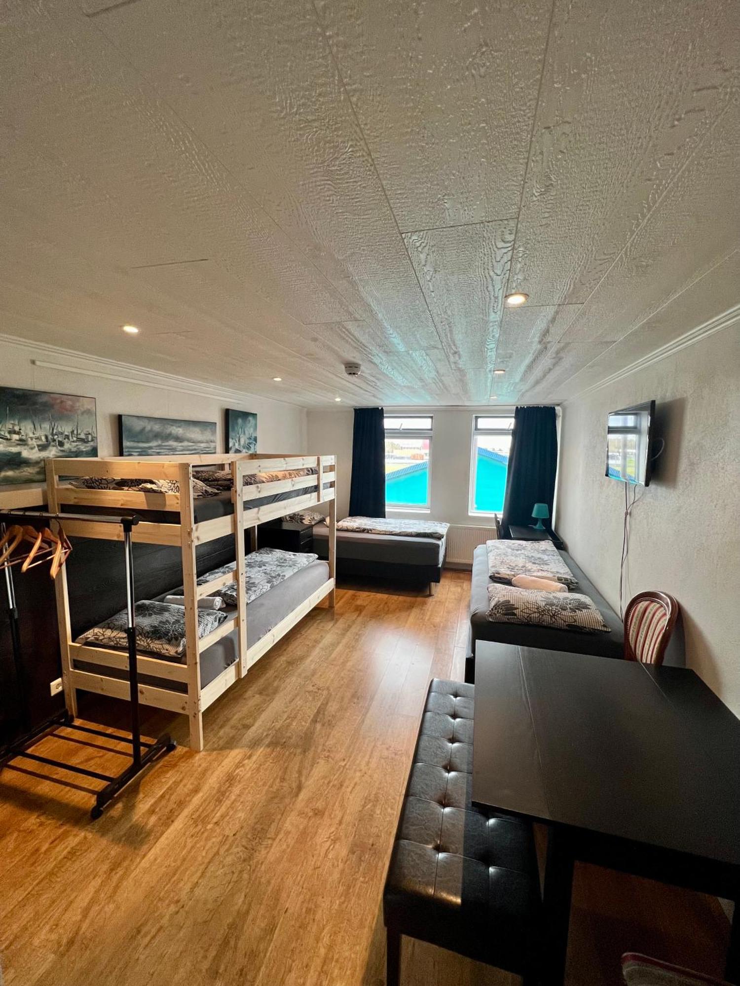Art Hostel And Apartments Stokkseyri ภายนอก รูปภาพ