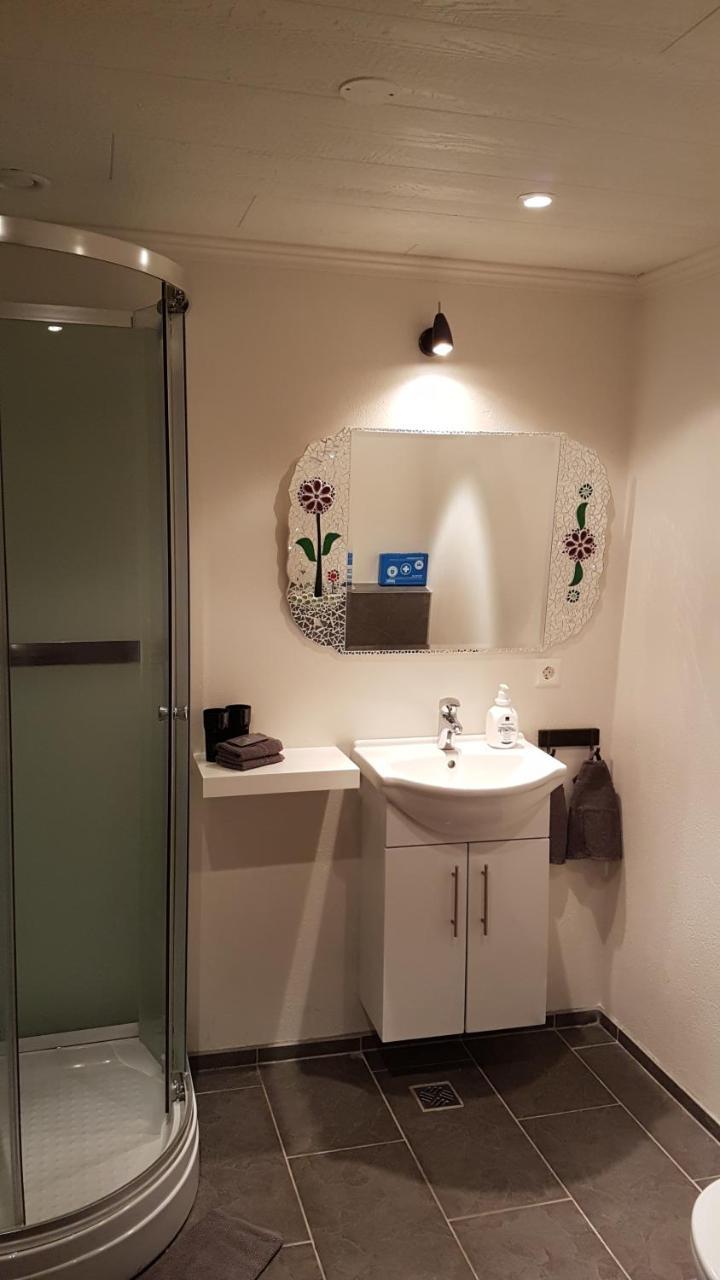 Art Hostel And Apartments Stokkseyri ภายนอก รูปภาพ